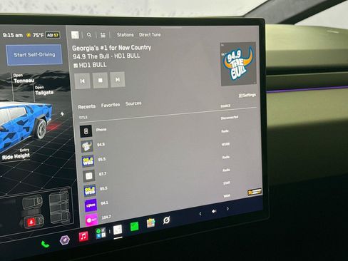 Used 2024 Tesla Cybertruck AWD Crew Cab image 20