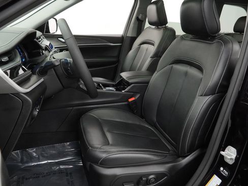 Certified 2022 Jeep Grand Cherokee Limited 4xe image 20