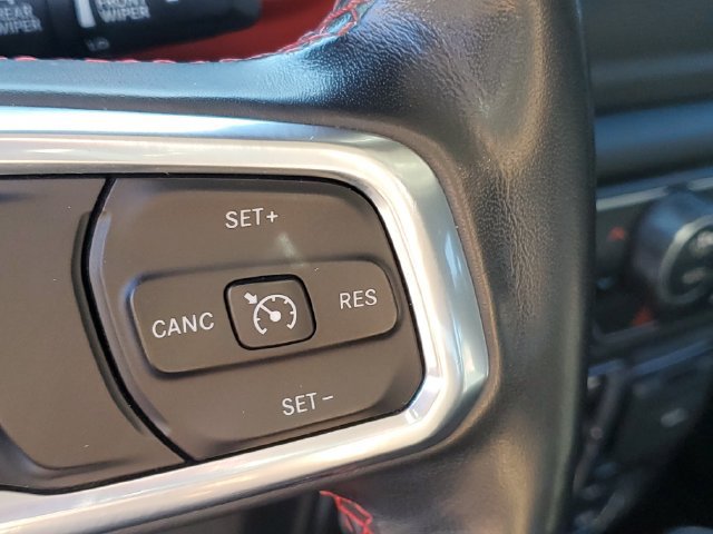 Used 2021 Jeep Wrangler Unlimited Rubicon w/ Dual Top Group AWD/4WD image 10