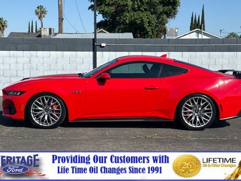 Used 2024 Ford Mustang GT Premium RWD image 7