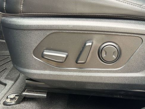 Used 2025 Kia Sportage X-Line w/ Premium Package AWD/4WD image 12