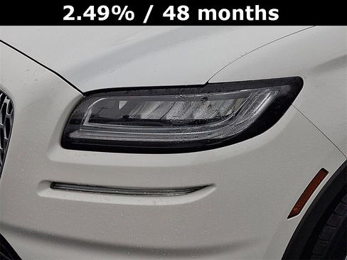 Certified 2022 Lincoln Nautilus AWD image 9