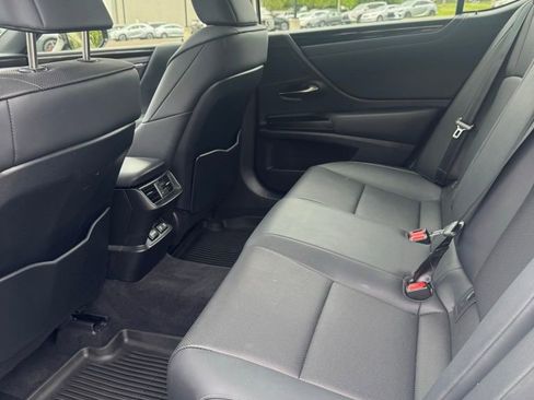 Used 2019 Lexus ES 350 w/ Premium Package FWD image 9