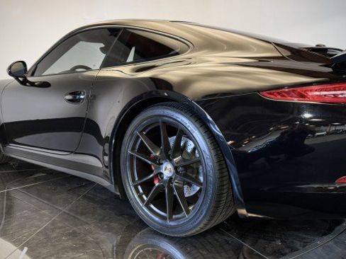 Used 2014 Porsche 911 Carrera 4S image 25