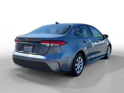 Used 2024 Toyota Corolla LE image 5