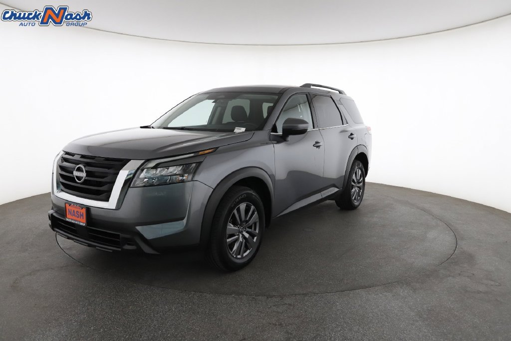 Used 2025 Nissan Pathfinder SV AWD/4WD image 5