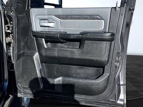 Used 2023 RAM 2500 Big Horn w/ Level 1 Equipment Group image 24