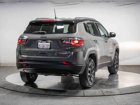 Used 2020 Jeep Compass Trailhawk w/ Safety & Security Group image 4