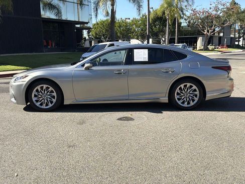 Used 2019 Lexus LS 500 image 3