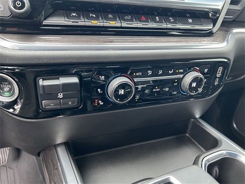 Certified 2023 Chevrolet Silverado 1500 LTZ w/ Technology Package image 16