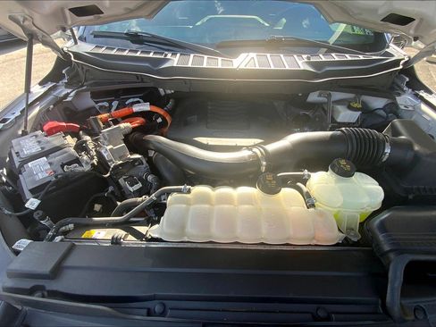 Used 2021 Ford F150 Platinum w/ Equipment Group 701A High image 11