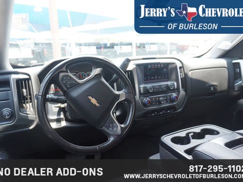 Used 2017 Chevrolet Silverado 1500 LT w/ LT Eassist Package RWD image 8