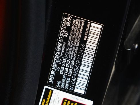 Used 2026 Mercedes-Benz C 300 4MATIC Sedan image 31