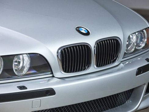 Used 2003 BMW M5 RWD image 37