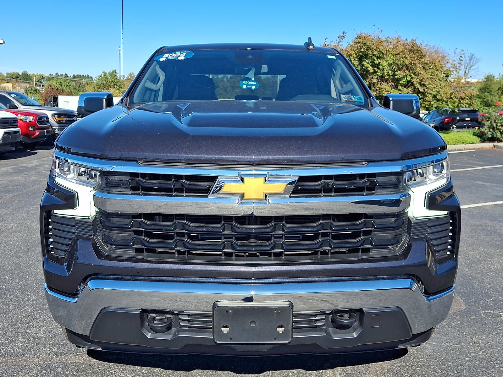 Certified 2024 Chevrolet Silverado 1500 LT AWD/4WD image 2