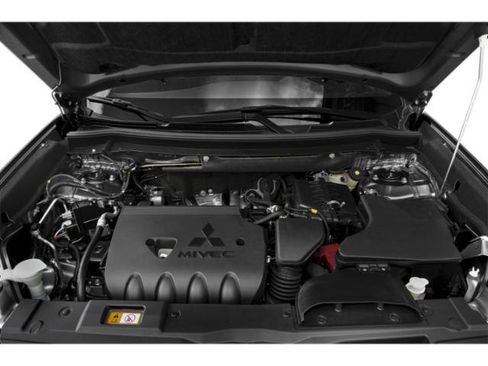 Used 2019 Mitsubishi Outlander SEL image 12