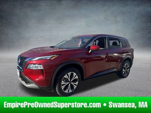 Used 2023 Nissan Rogue SV image 1