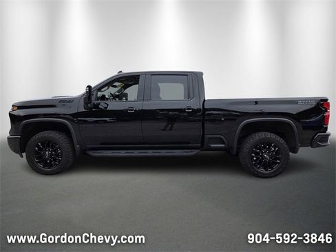 Used 2025 Chevrolet Silverado 2500 LTZ w/ Trail Boss Package image 2