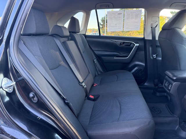 Certified 2023 Toyota RAV4 LE FWD image 17