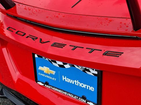 Used 2024 Chevrolet Corvette Stingray Premium Conv w/ Z51 Performance Package RWD image 29
