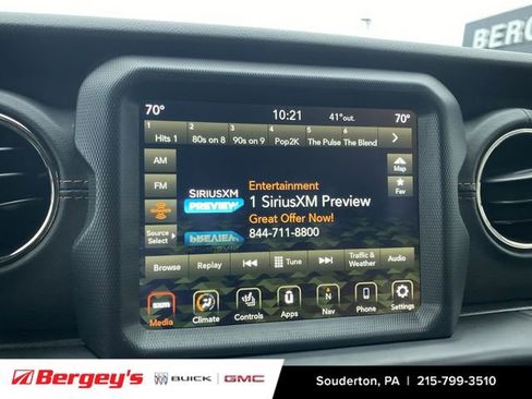 Used 2021 Jeep Wrangler Unlimited Sahara image 43