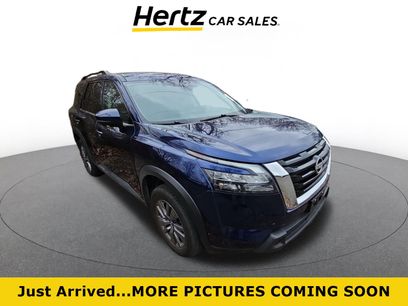 Used 2025 Nissan Pathfinder SV