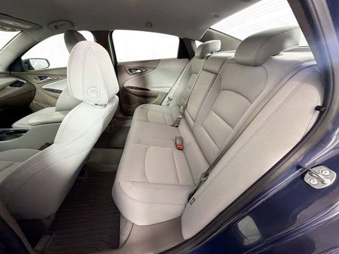 Used 2025 Chevrolet Malibu LT FWD image 23