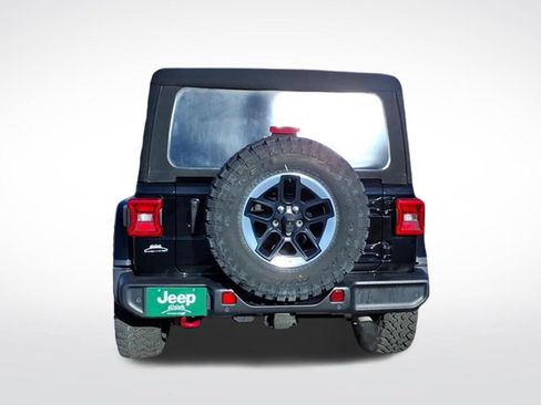 Used 2021 Jeep Wrangler Unlimited Rubicon w/ LED Lighting Group AWD/4WD image 4