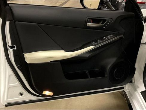 Used 2023 Lexus IS 350 F Sport image 23