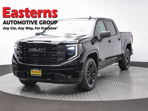 Used 2023 GMC Sierra 1500 Elevation AWD/4WD image 1