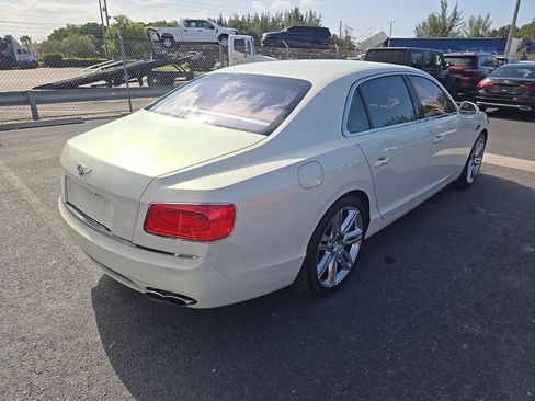 Used 2018 Bentley Flying Spur V8 AWD/4WD image 12