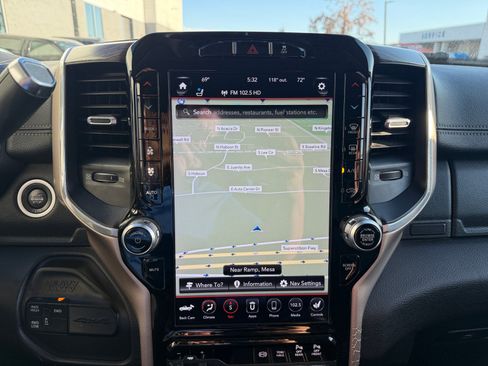 Used 2019 RAM 2500 Laramie AWD/4WD image 25