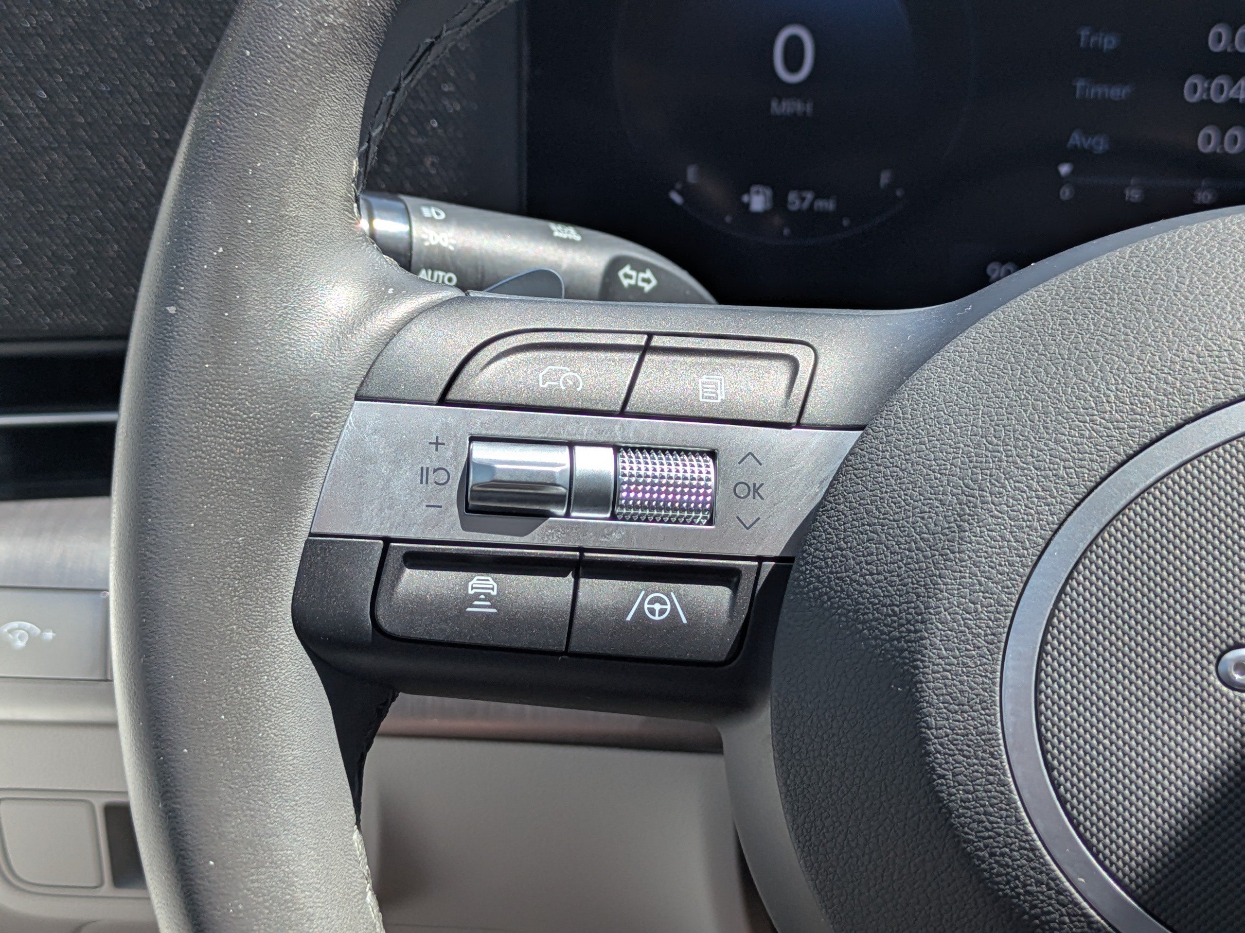 Used 2025 Hyundai Kona SEL FWD image 27