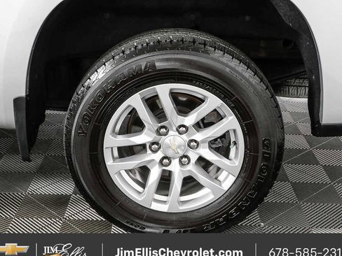 Certified 2021 Chevrolet Silverado 1500 LT AWD/4WD image 32