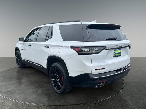 Used 2021 Chevrolet Traverse Premier w/ Redline Edition FWD image 8