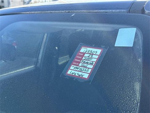 Certified 2023 Jeep Renegade Latitude image 6