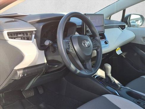 Used 2026 Toyota Corolla LE FWD image 9