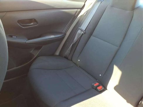 Used 2024 Nissan Sentra S image 17