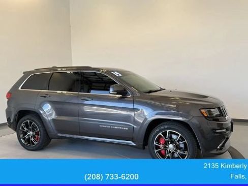 Used 2015 Jeep Grand Cherokee SRT w/ Luxury Group II AWD/4WD image 9