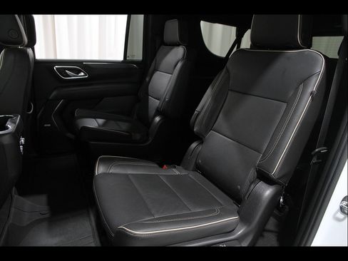Certified 2023 GMC Yukon XL SLT AWD/4WD image 20