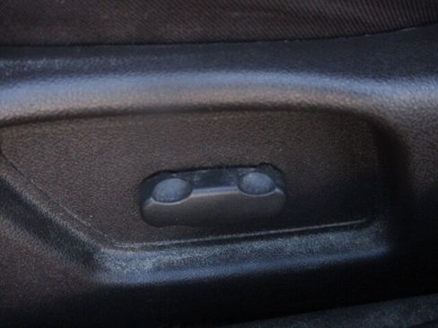 Used 2009 Chevrolet Malibu LT w/ Power Convenience Package image 23