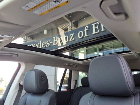 New 2026 Mercedes-Benz GLS 450 4MATIC image 14