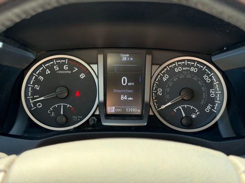 Used 2023 Toyota Tacoma SR5 image 9