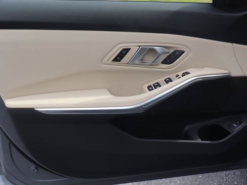 New 2026 BMW 330i Sedan w/ M Sport Package RWD image 10