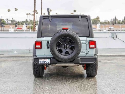 Used 2023 Jeep Wrangler Unlimited Sport AWD/4WD image 8