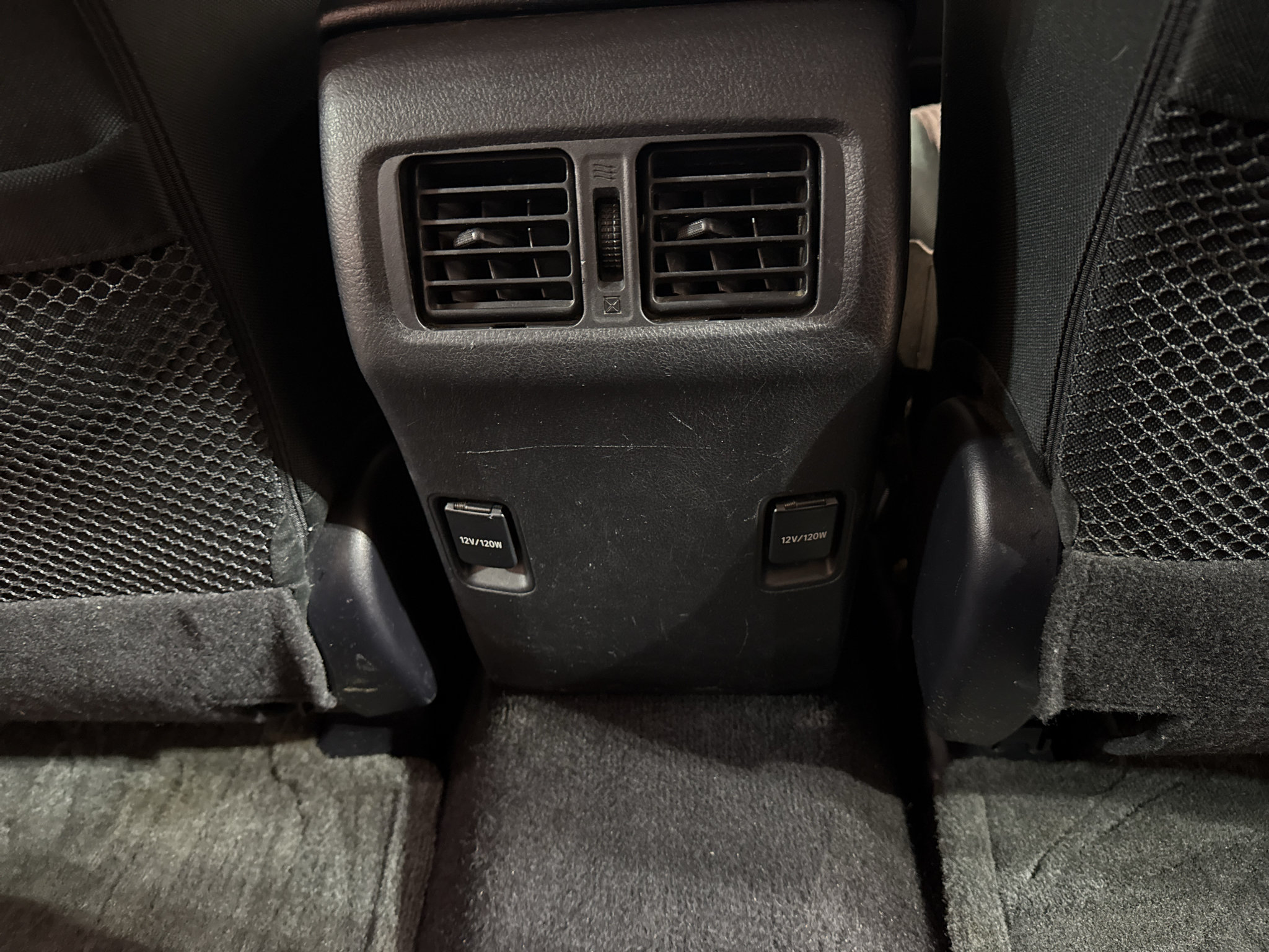 Used 2015 Toyota 4Runner SR5 AWD/4WD image 29