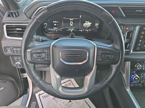 Used 2023 GMC Yukon XL Denali w/ Denali Reserve Package image 13