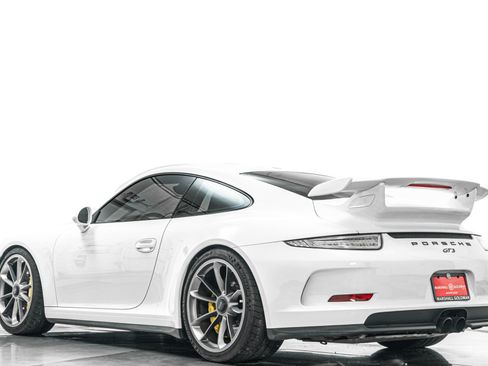 Used 2014 Porsche 911 GT3 RWD image 33