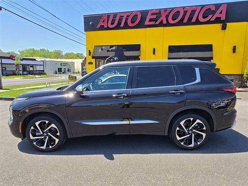 Used 2022 Mitsubishi Outlander SEL AWD/4WD image 25