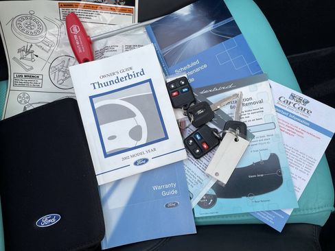 Used 2002 Ford Thunderbird RWD image 18